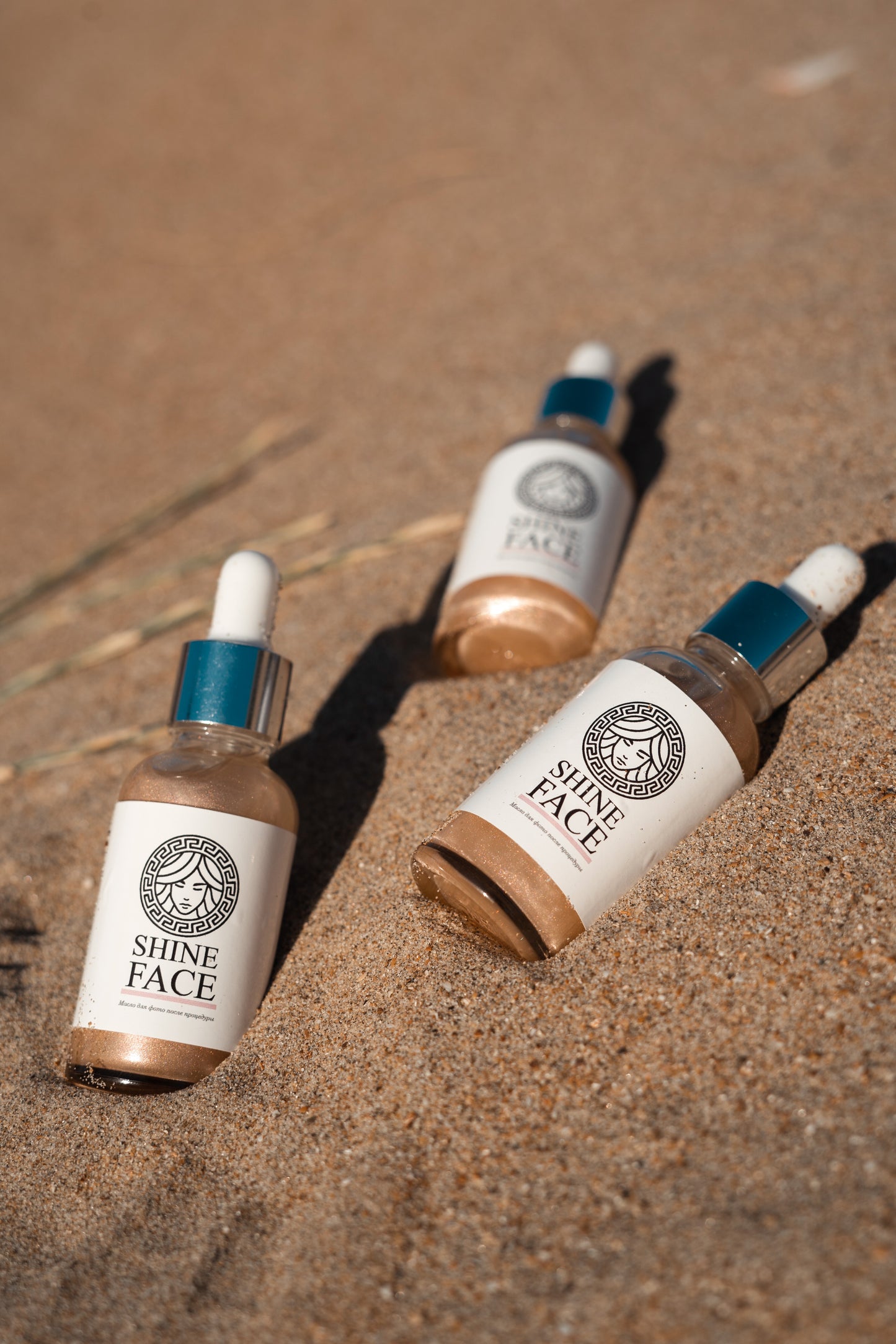 Photo oil with shimmer SHINEFACE GOLD